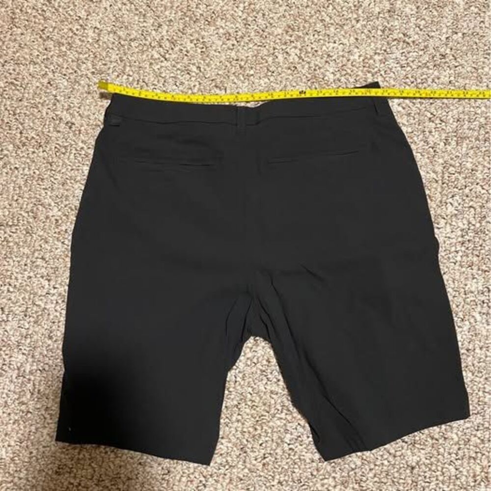 Lululemon Black Shorts Mens Size 34